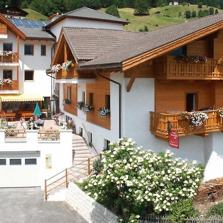 Hotel Tonnerhof Racines Eksteriør bilde
